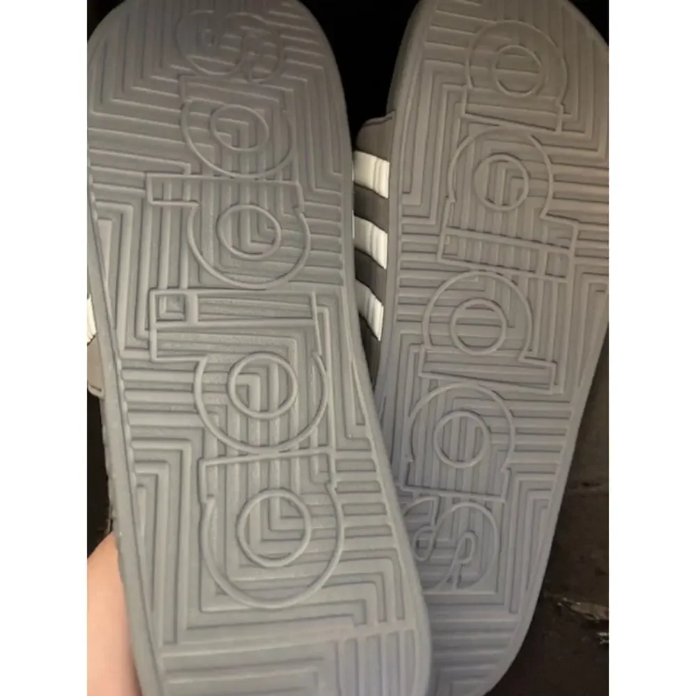 NIB Men's Adidas Adissage Slide Sandals Dark Gray White Size 17